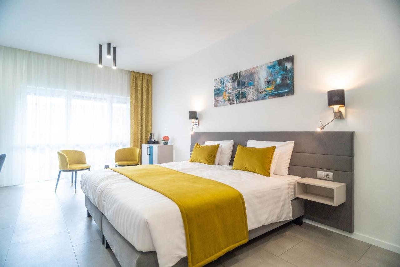 La Vita Premium Panzio Gyula Exteriér fotografie