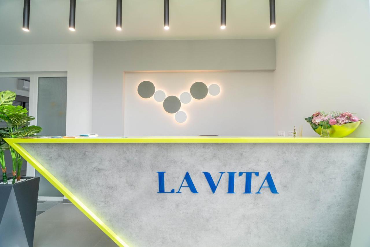 La Vita Premium Panzio Gyula Exteriér fotografie